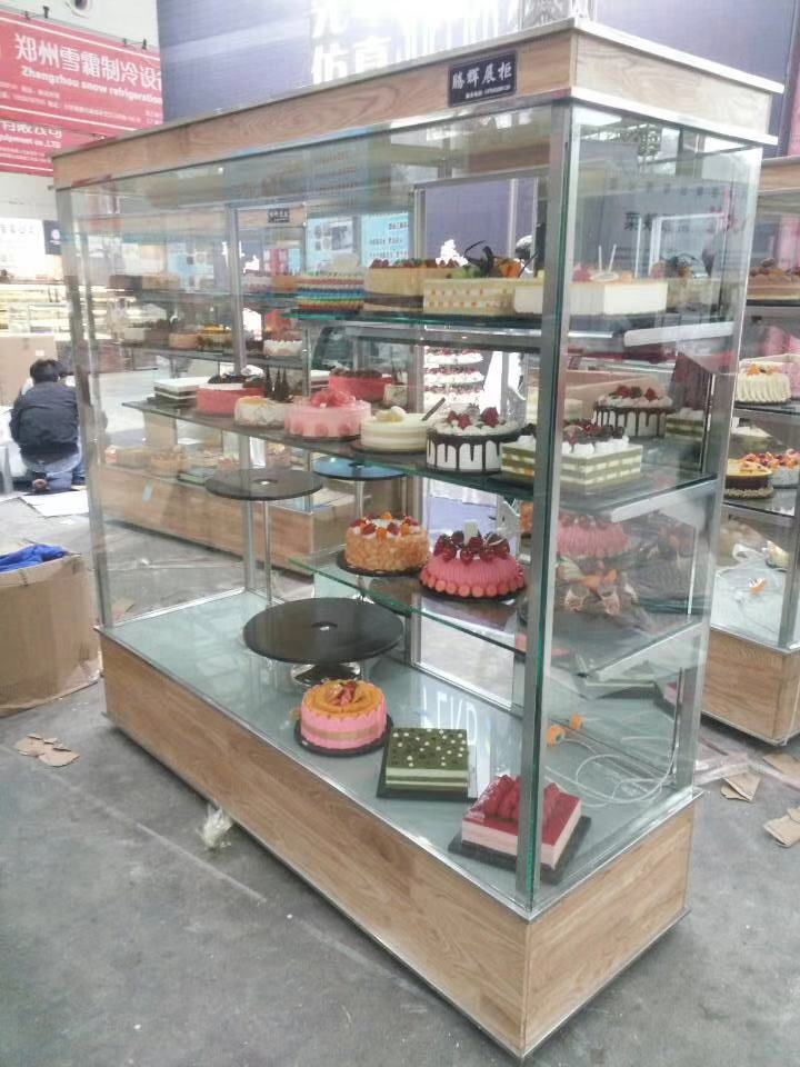 蛋糕展示柜中柜